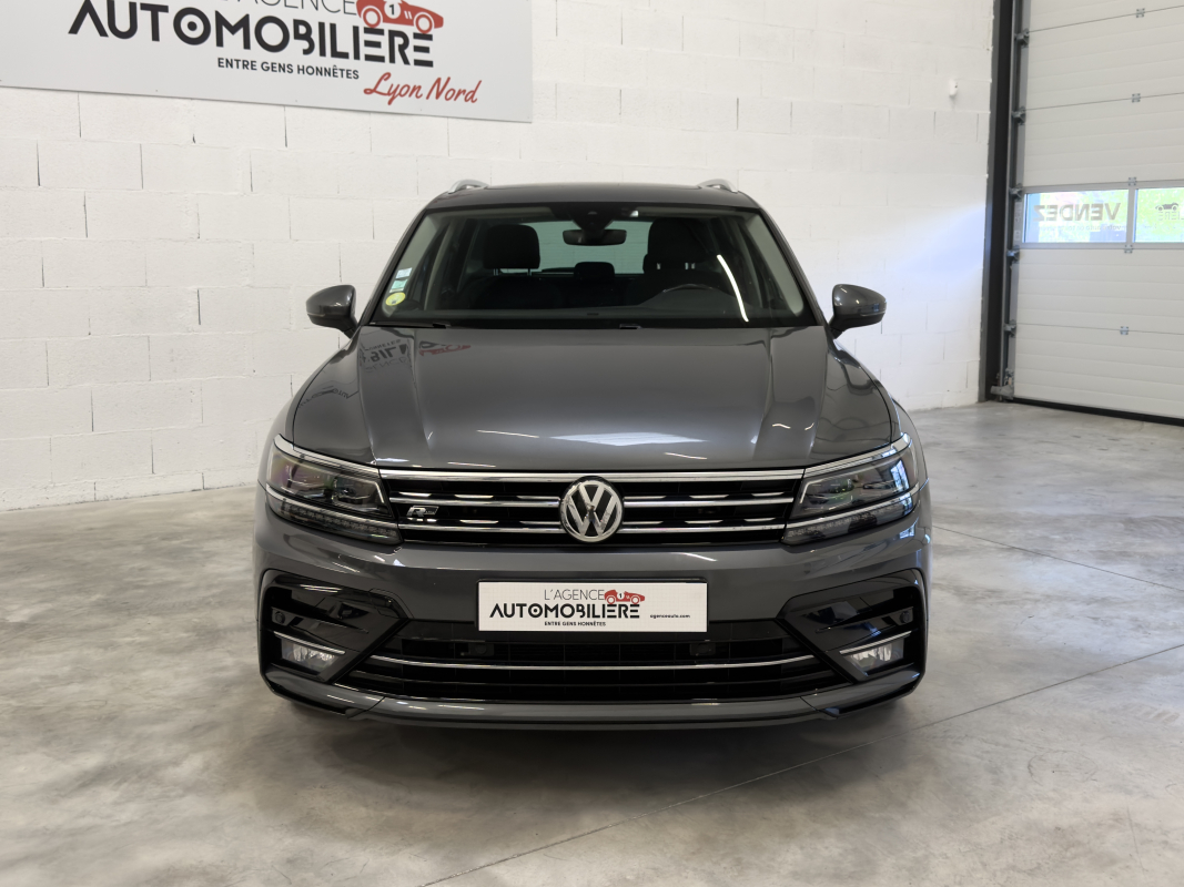 Volkswagen Tiguan — 2