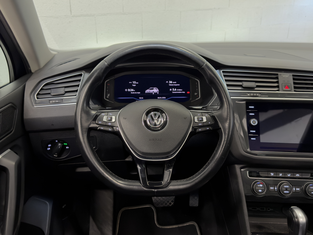 Volkswagen Tiguan — 17