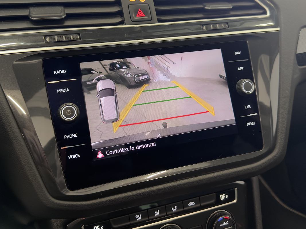 Volkswagen Tiguan — 19