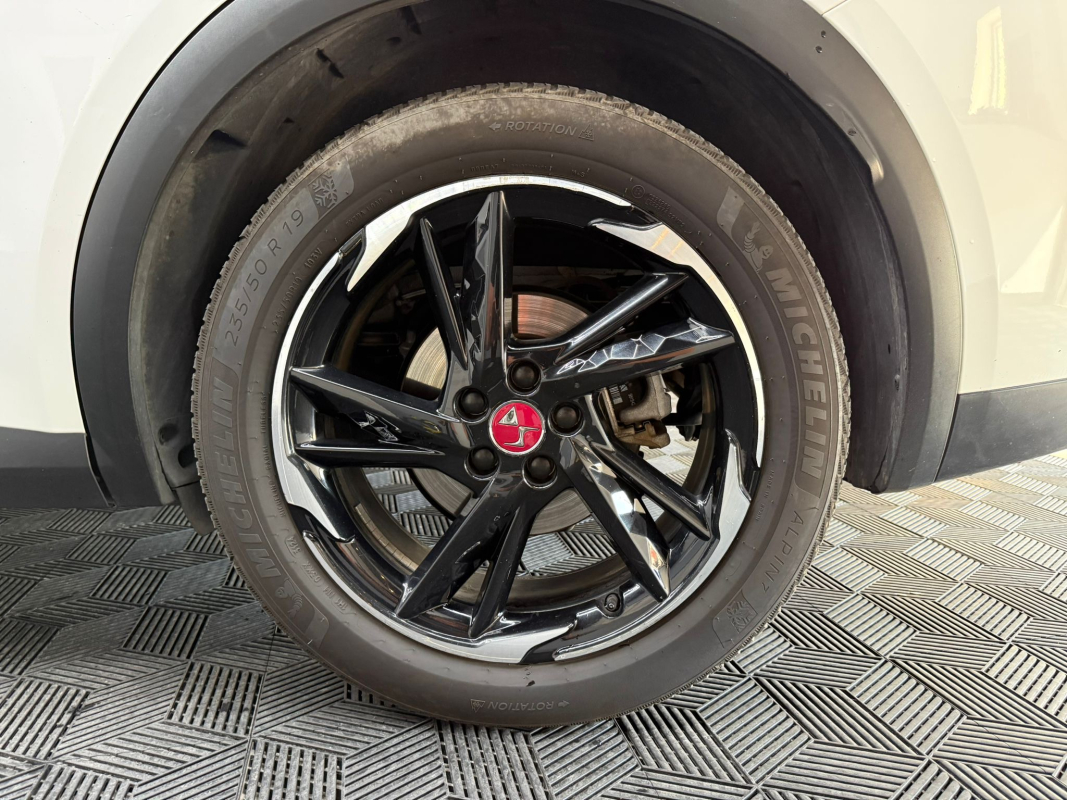 DS DS7 CROSSBACK — 26