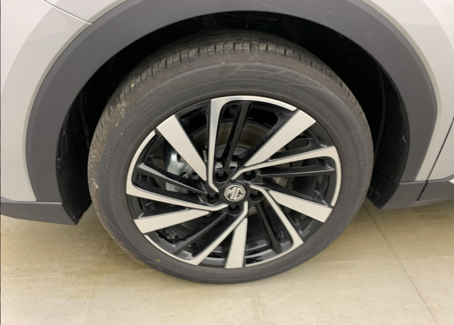 MG ZS — 22