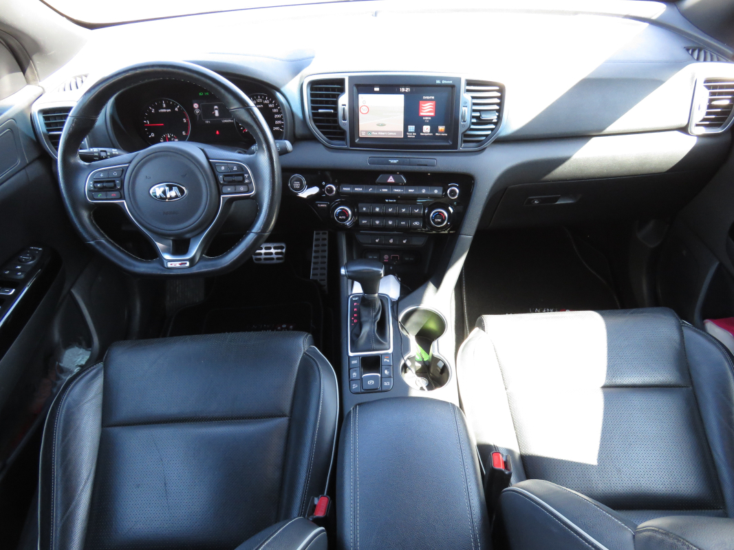 Kia Sportage — 11