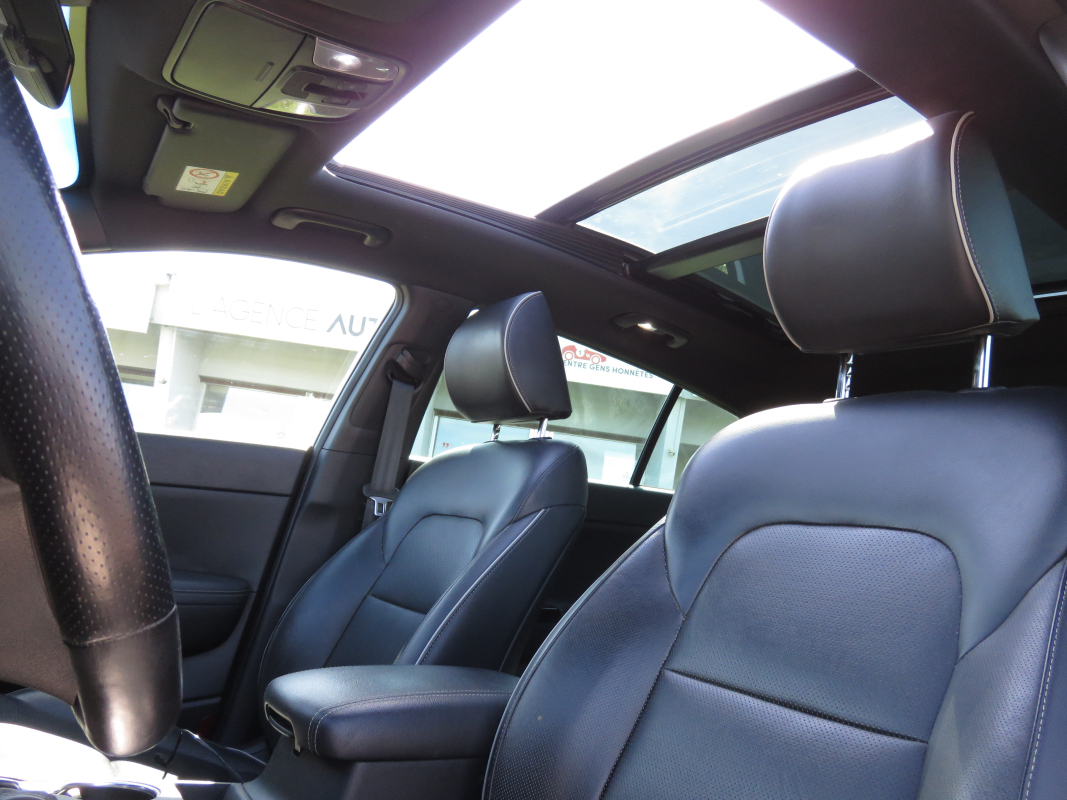Kia Sportage — 12