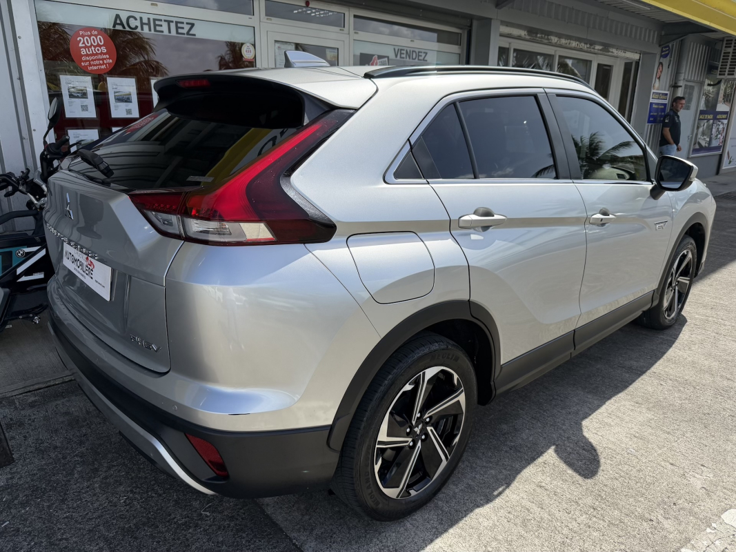 Mitsubishi Eclipse Cross — 6