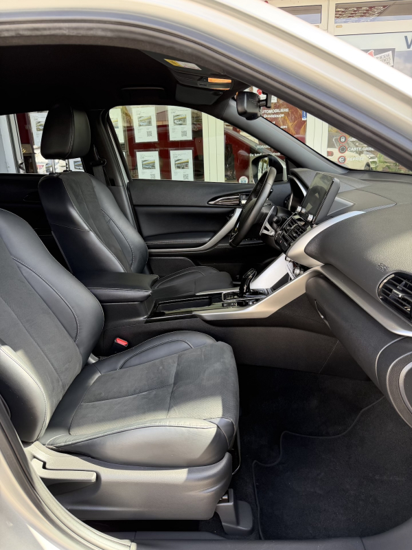 Mitsubishi Eclipse Cross — 9