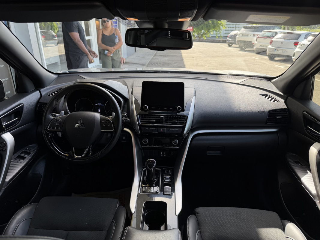 Mitsubishi Eclipse Cross — 8