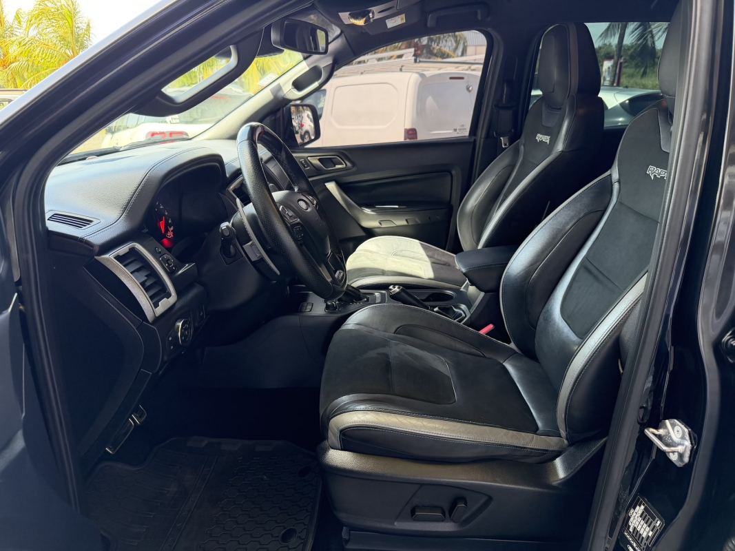 Ford Ranger — 11
