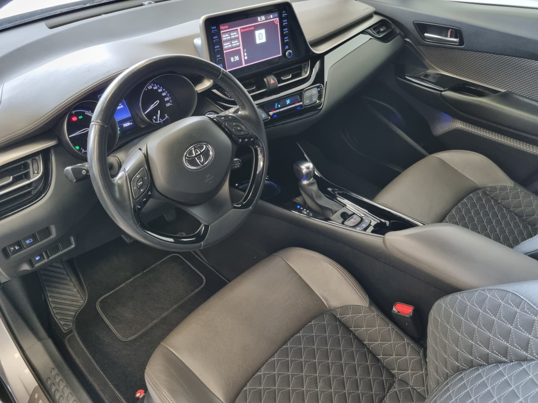 Toyota C-HR — 11