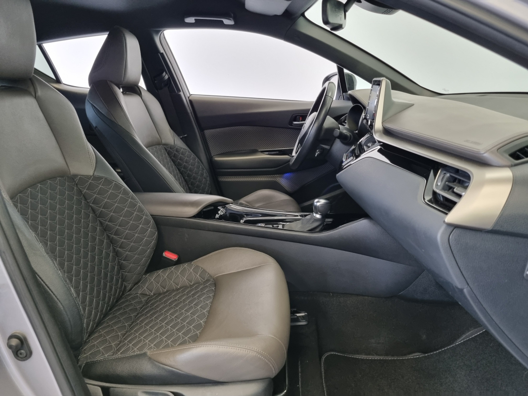 Toyota C-HR — 21