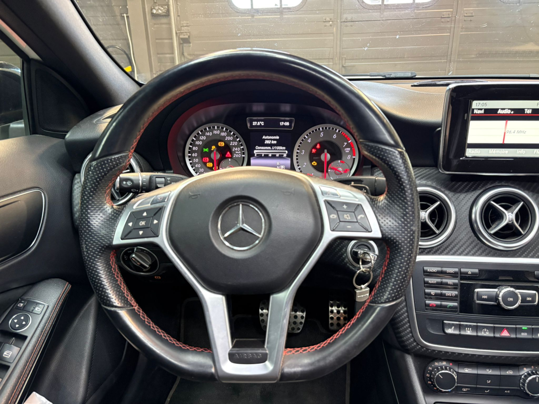 Mercedes Classe A — 14