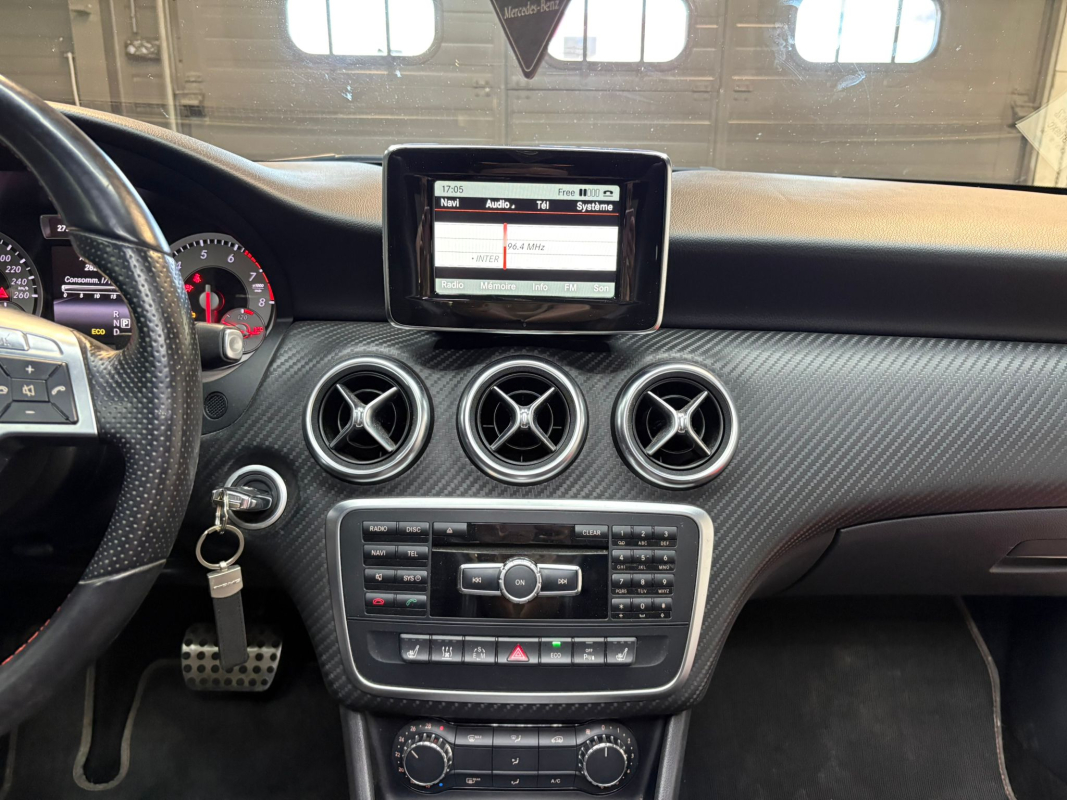 Mercedes Classe A — 15