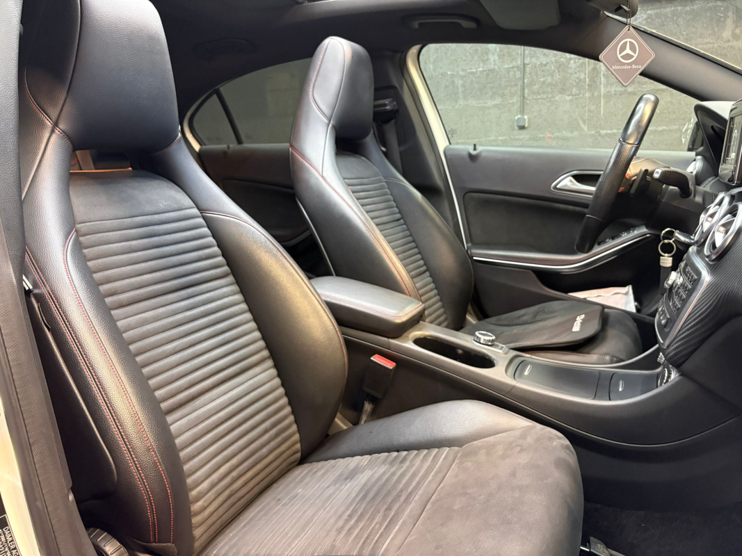Mercedes Classe A — 17