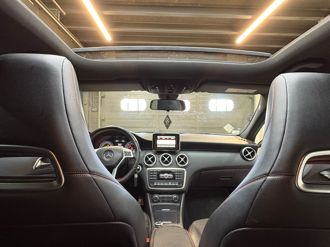Mercedes Classe A — 12