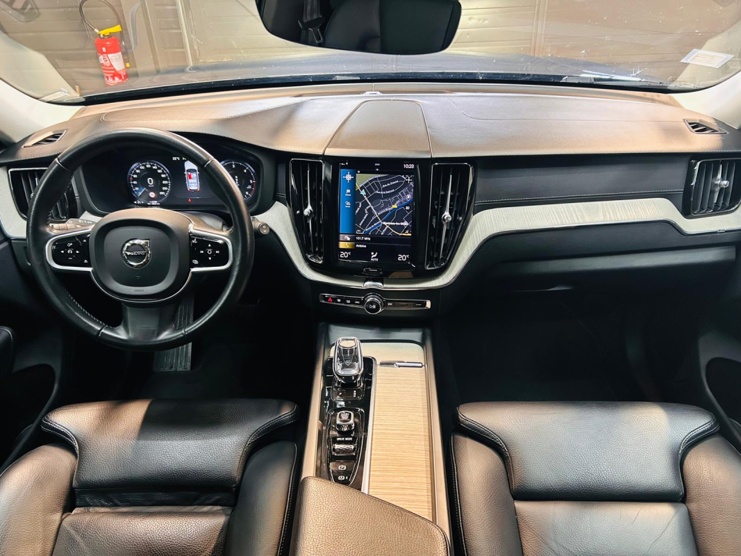Volvo XC60 — 11