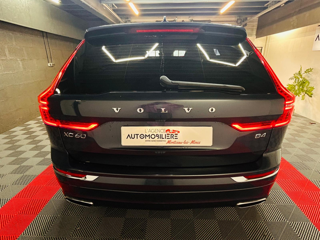 Volvo XC60 — 6