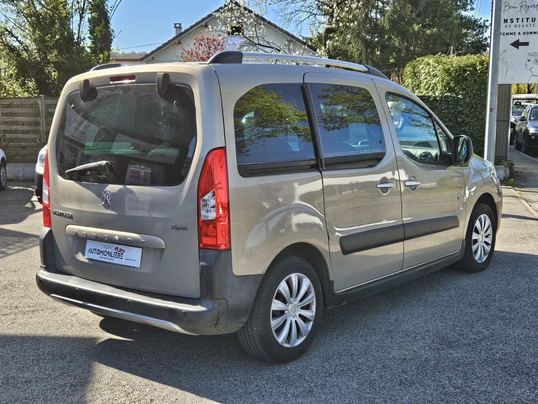 Peugeot Partner — 8