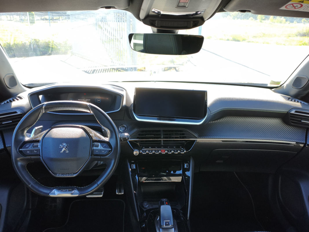 Peugeot 2008 — 13