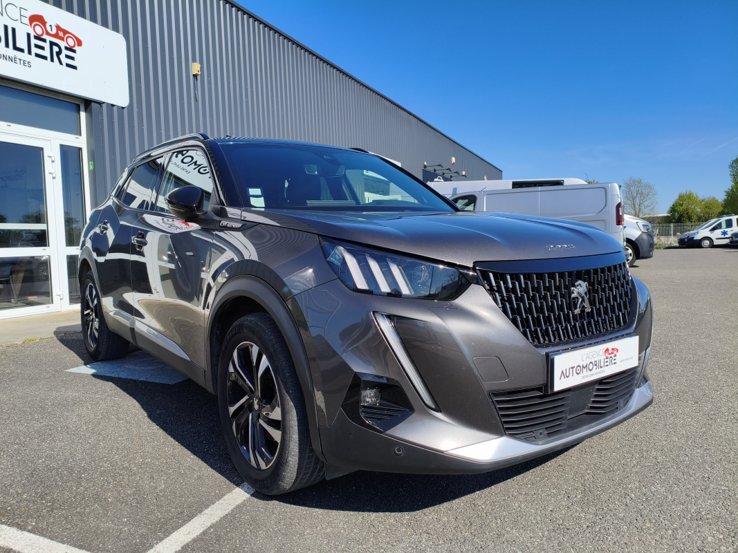Peugeot 2008 — 3