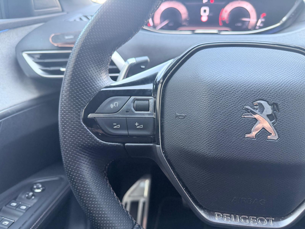 Peugeot 3008 — 10
