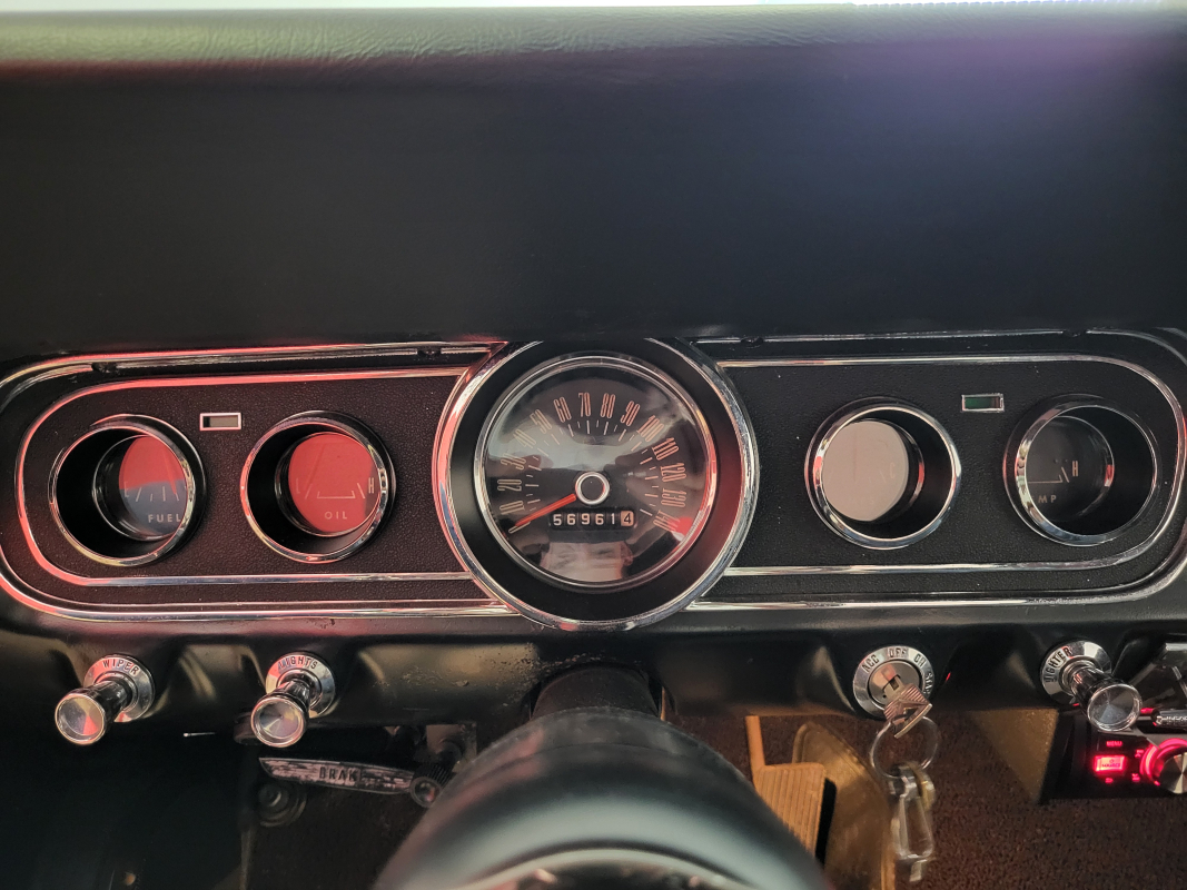 Ford Mustang — 21
