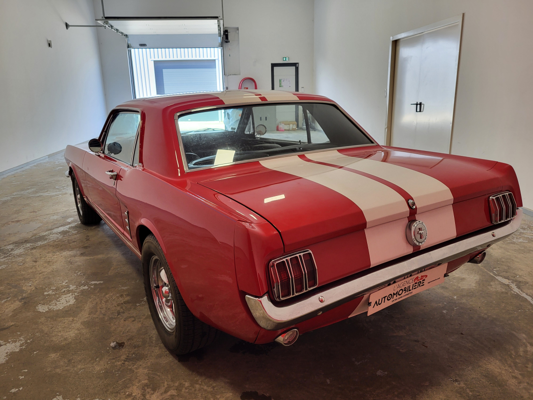 Ford Mustang — 5