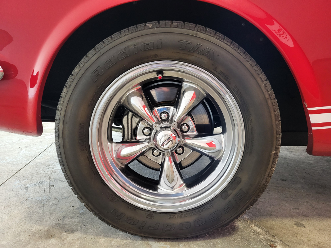 Ford Mustang — 27