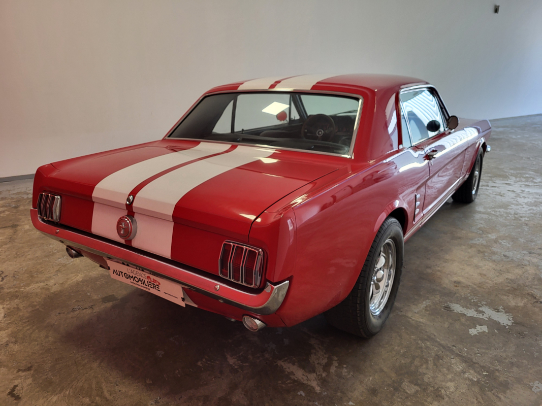 Ford Mustang — 7