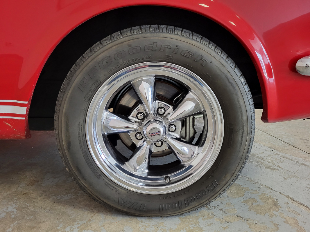 Ford Mustang — 9