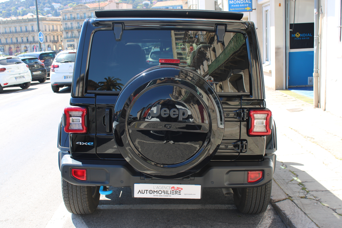 Jeep Wrangler — 6