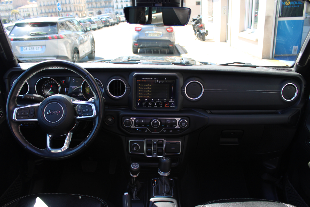 Jeep Wrangler — 10