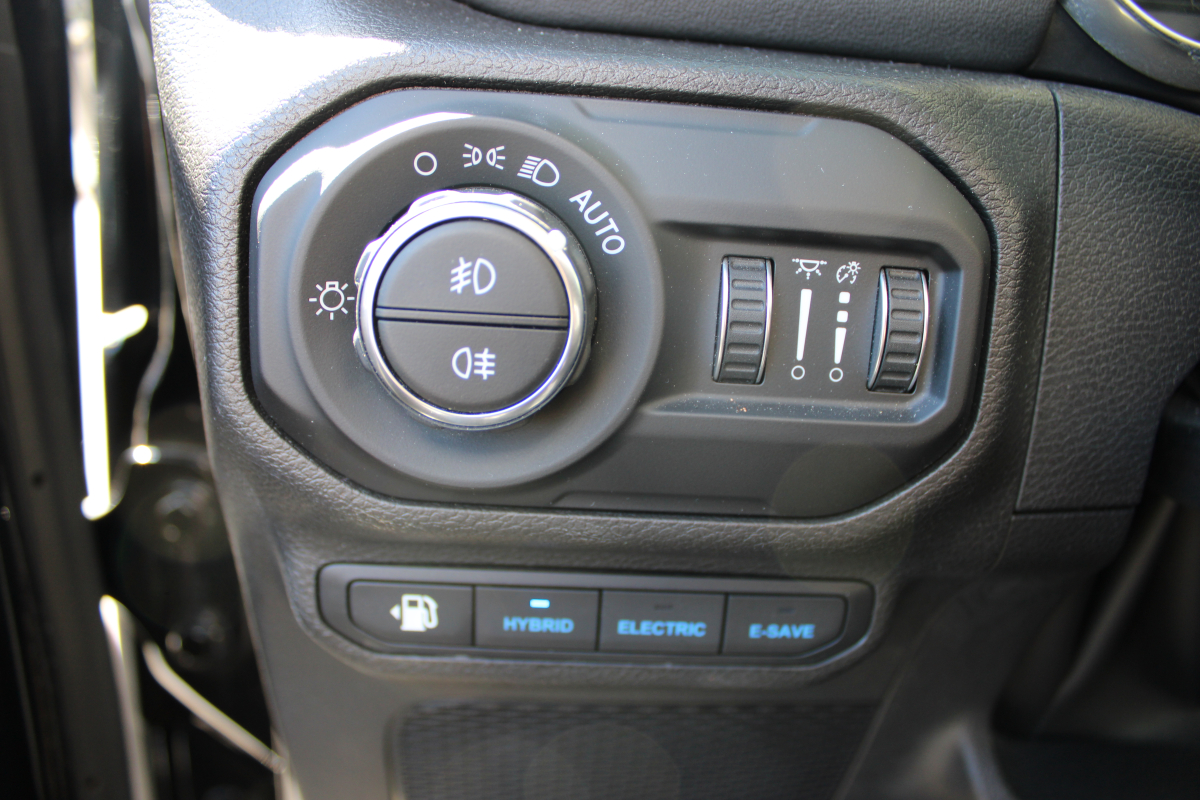 Jeep Wrangler — 24