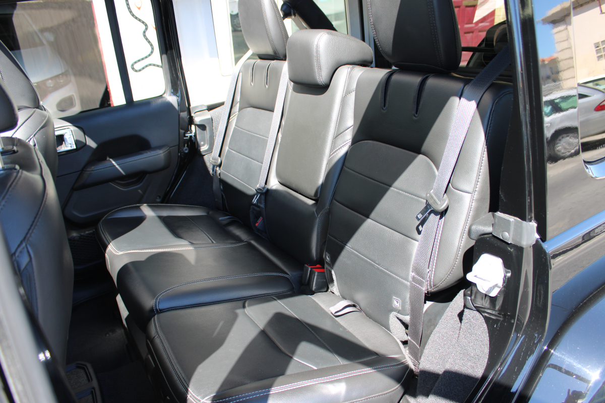 Jeep Wrangler — 30