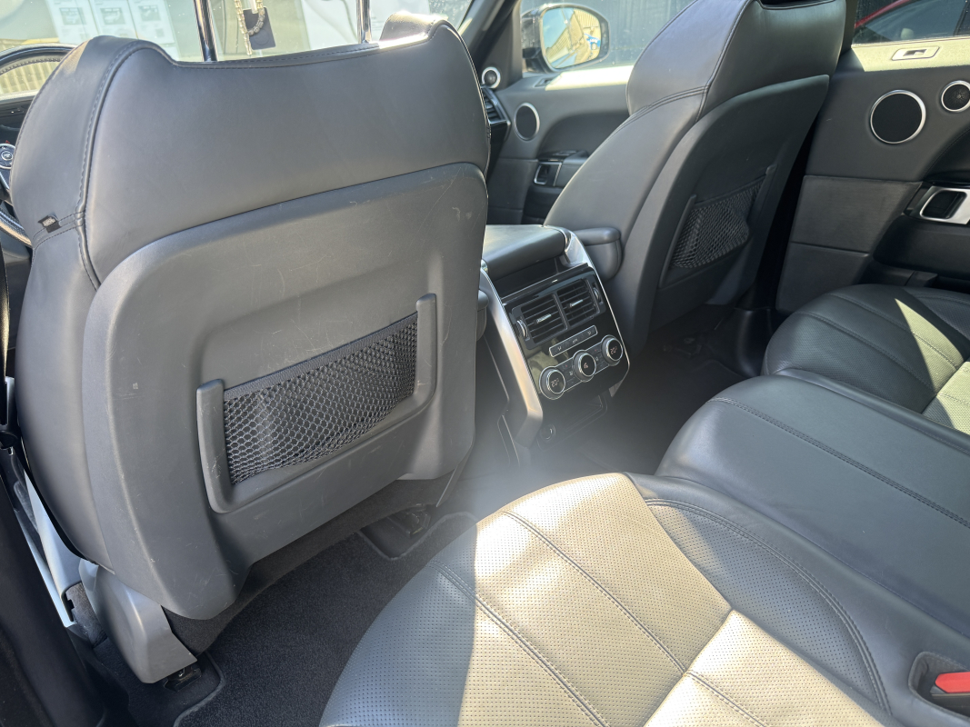 Land Rover Range Rover Sport — 18