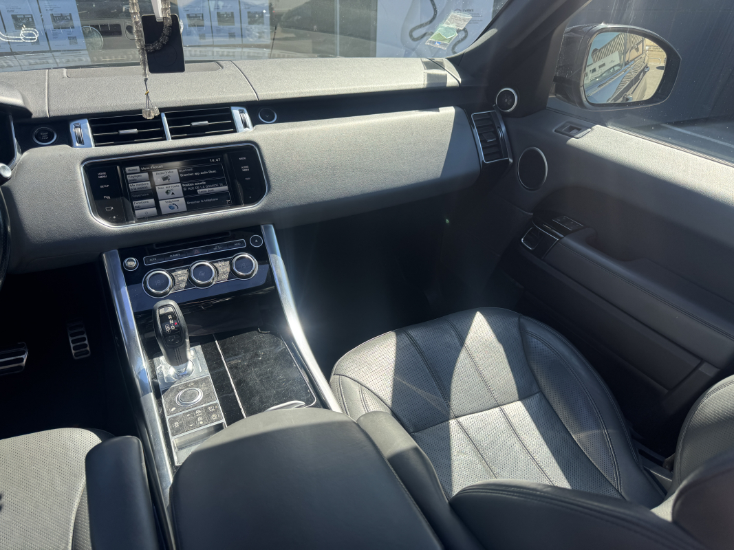 Land Rover Range Rover Sport — 25
