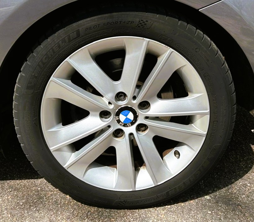 Bmw Série 1 — 24