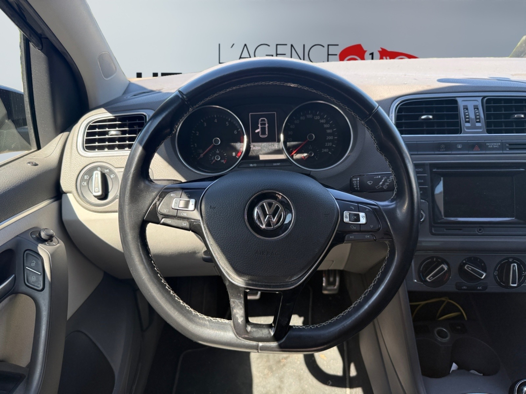 Volkswagen Polo — 11