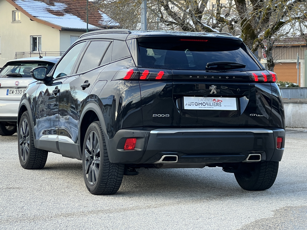 Peugeot 2008 — 3