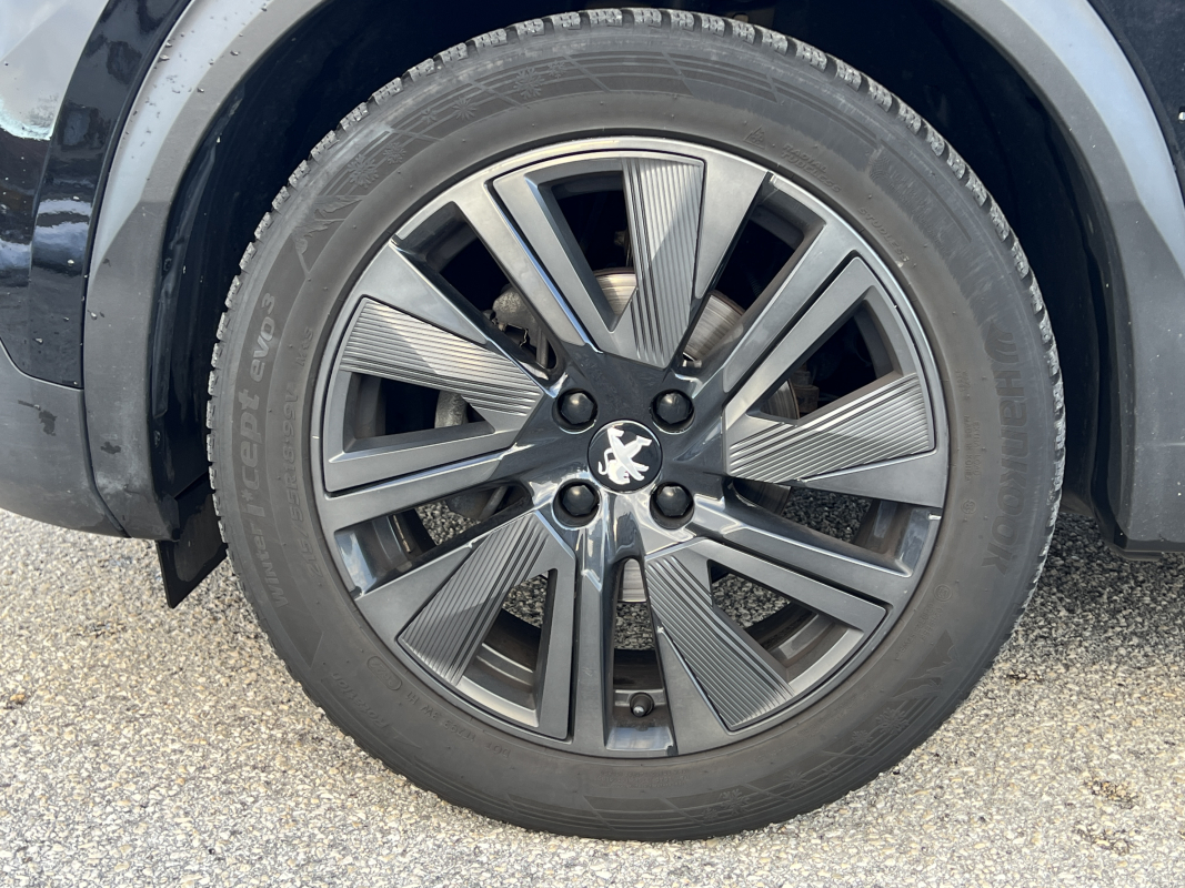 Peugeot 2008 — 27