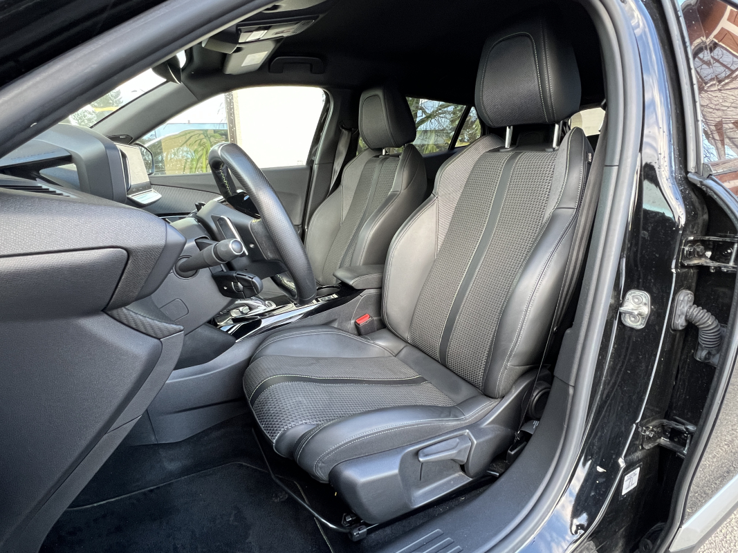 Peugeot 2008 — 36