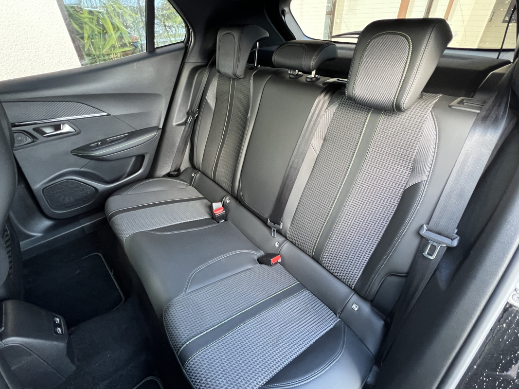 Peugeot 2008 — 40