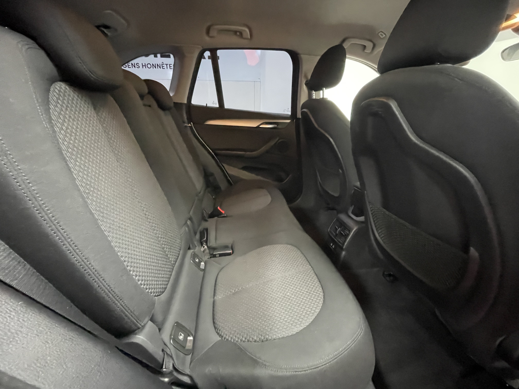 Bmw X1 — 22