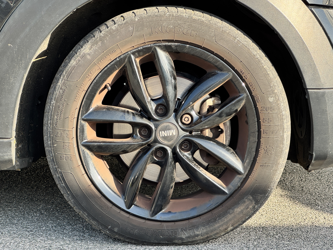Mini Countryman — 39