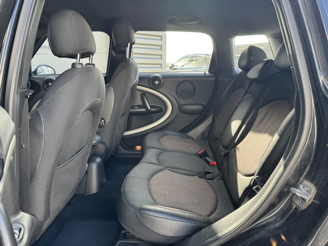 Mini Countryman — 15
