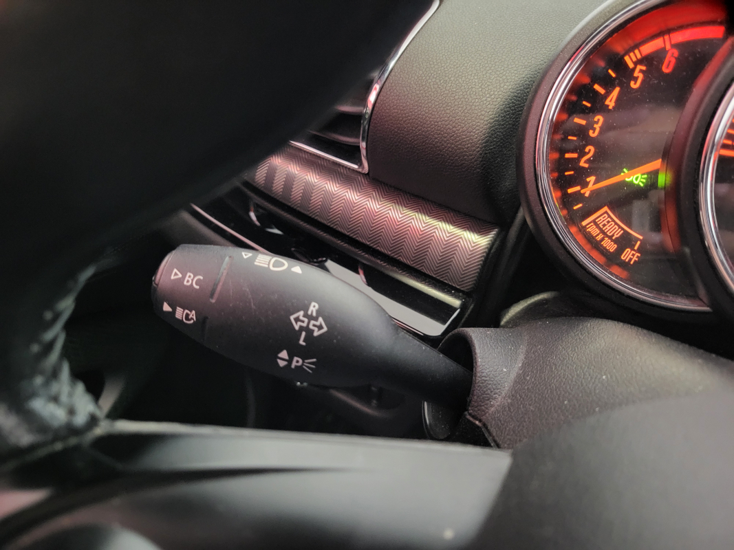 Mini Clubman — 24