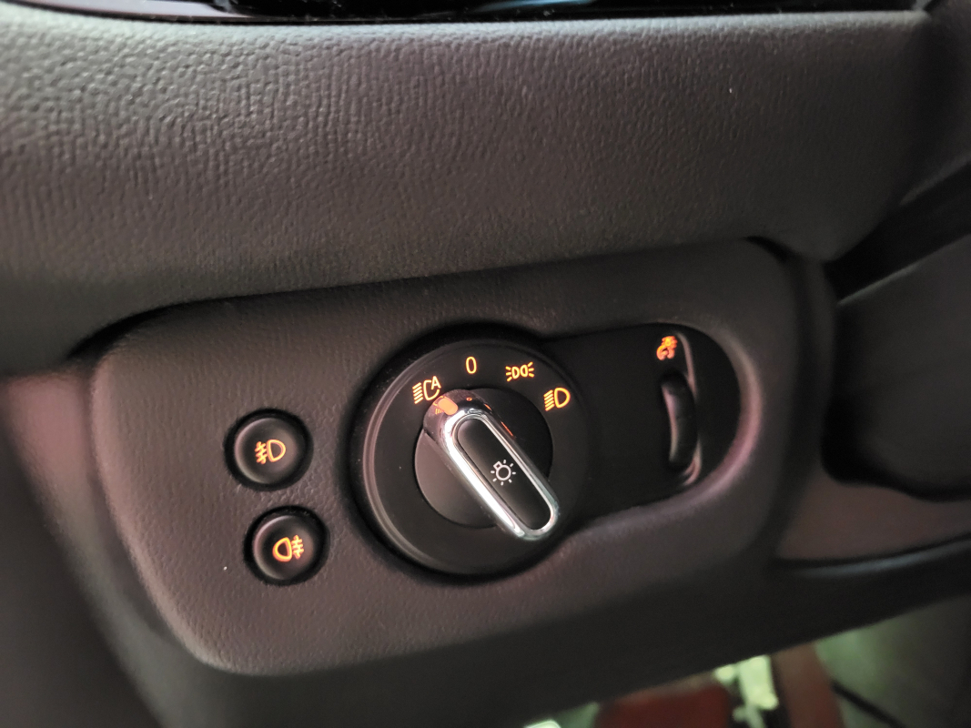 Mini Clubman — 23