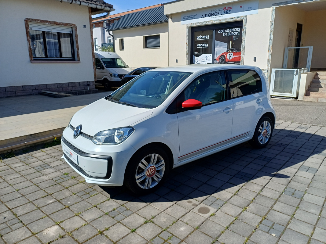 Volkswagen Volkswagen Up! — 2