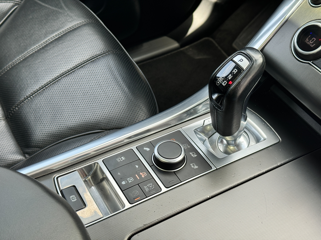 Land Rover Range Rover Sport — 18
