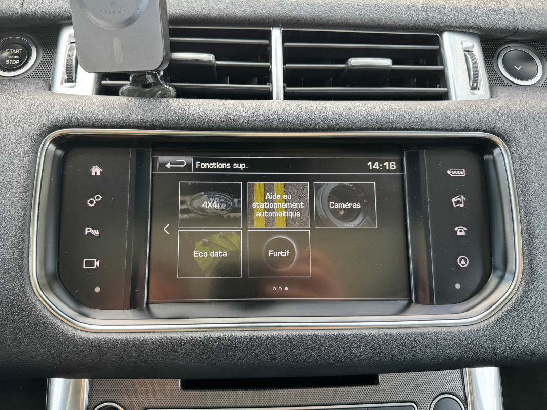 Land Rover Range Rover Sport — 22