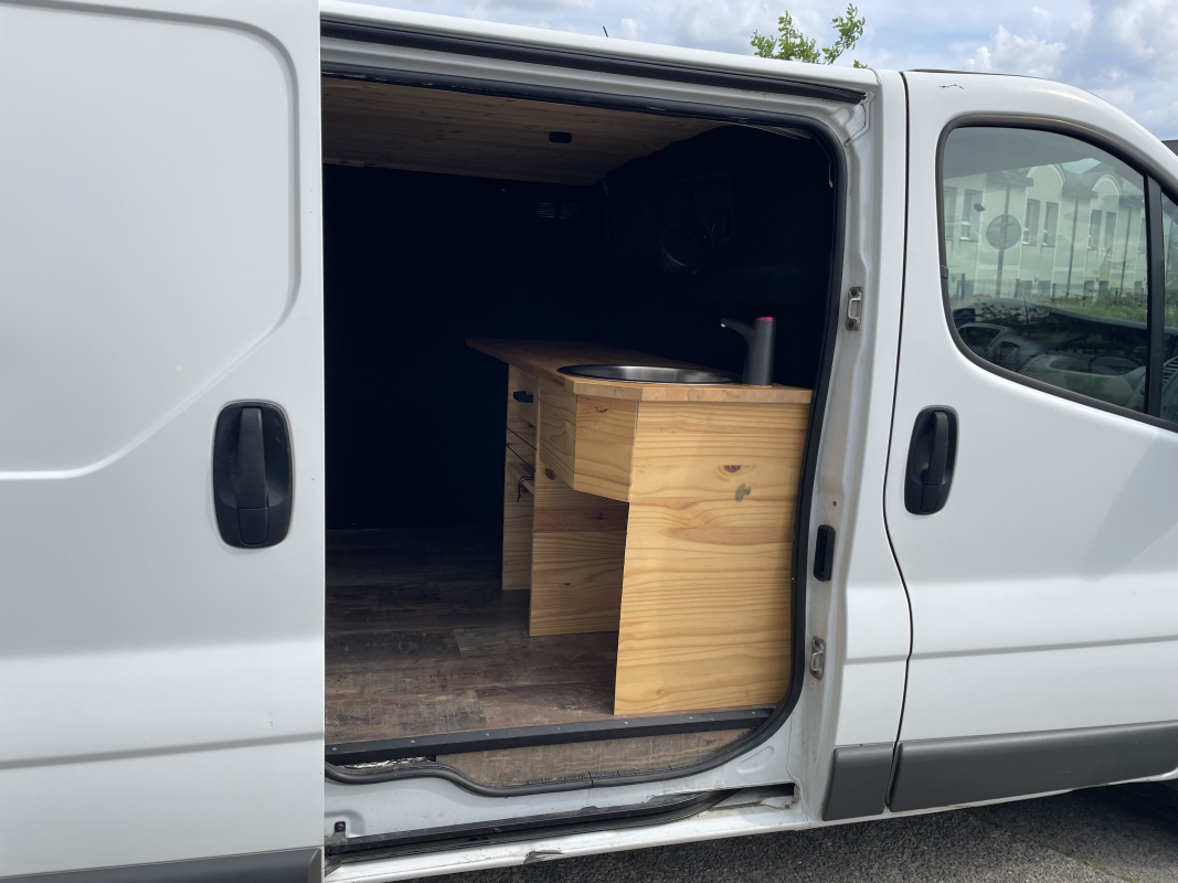 Renault Trafic — 13