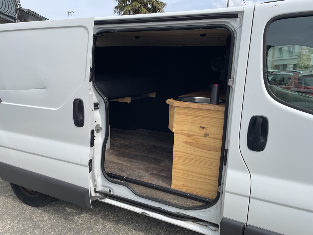 Renault Trafic — 14